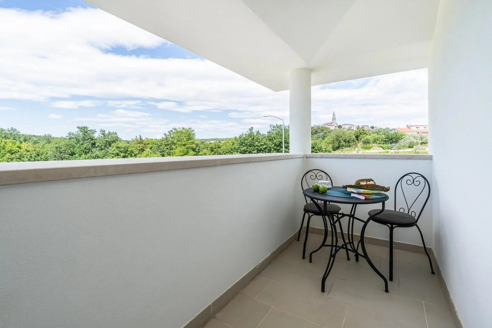 Villa Aria Visnjan In Central Istria For 12 People - Pet Friendly With Wellness & Sea View