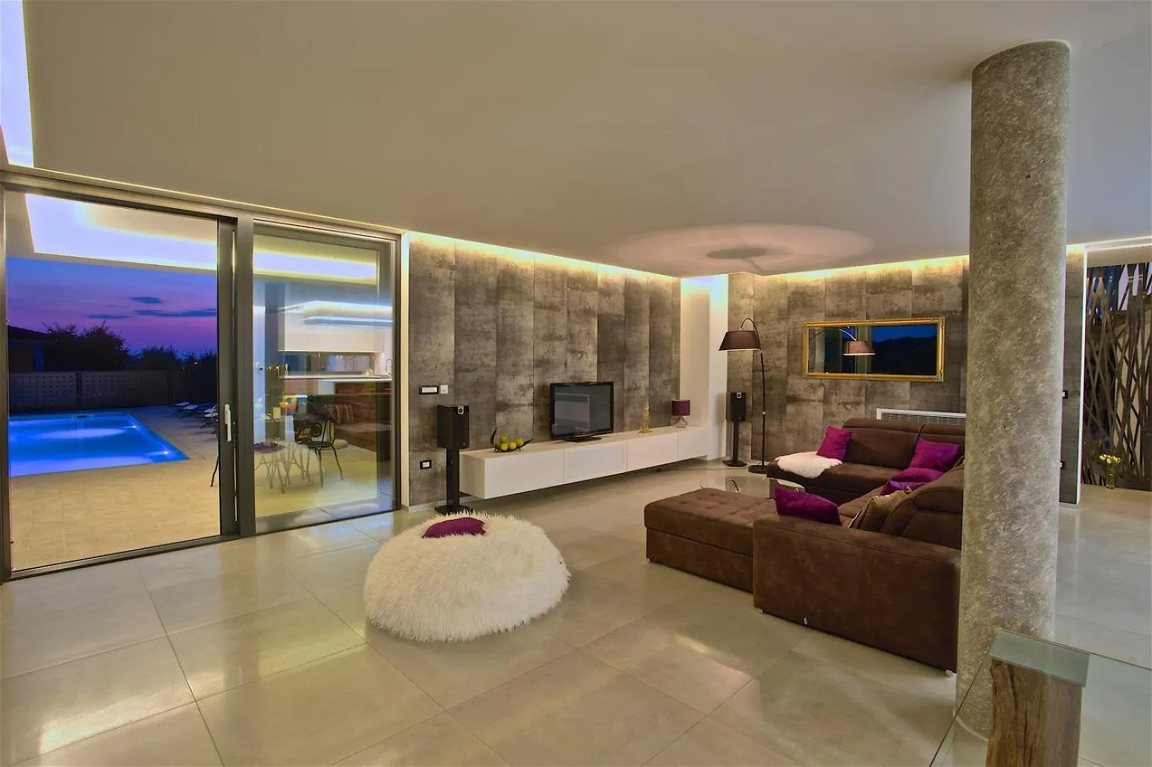 Villa Aria Visnjan In Central Istria For 12 People - Pet Friendly With Wellness & Sea View 0*,  Hırvatistan